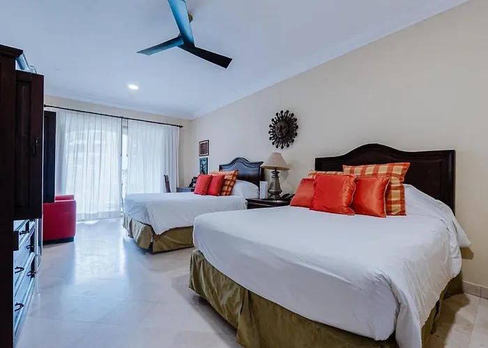 Cabo Oceanfront Luxury With Amenities Apartment Cabo San Lucas